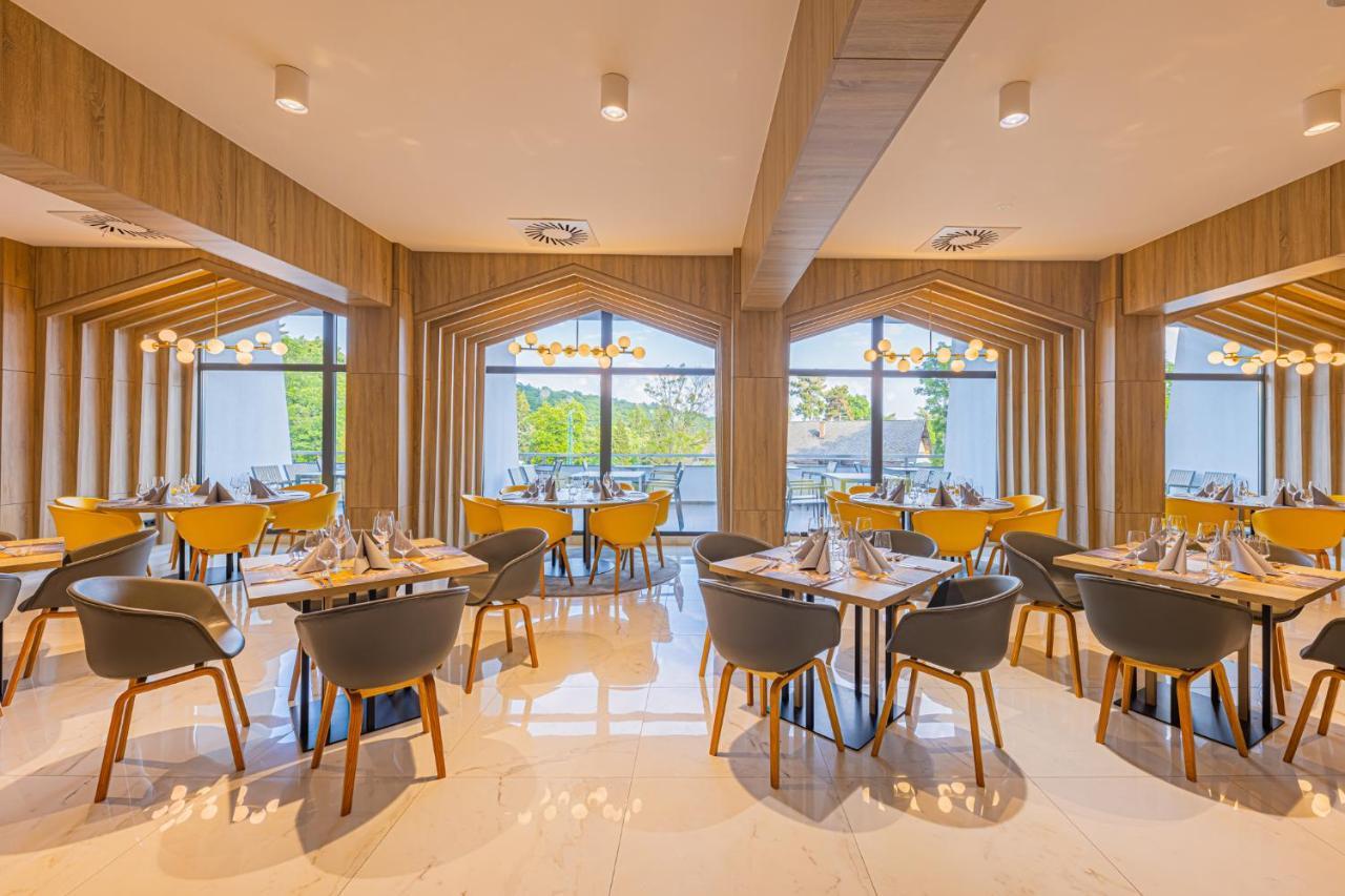 מטרפורד Avar Hotel מראה חיצוני תמונה