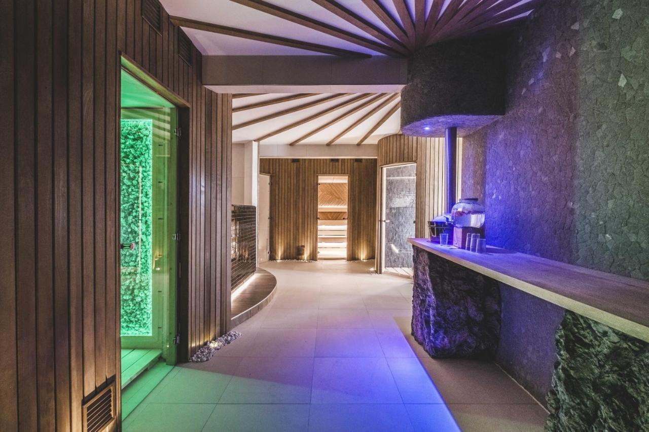 מטרפורד Avar Hotel מראה חיצוני תמונה